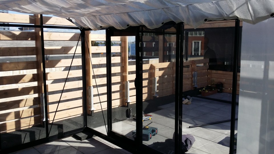 Dakterras R307H XL 15.88 m2 Retro zwart ral 9005 Afmeting: 3.06m x 5.19m